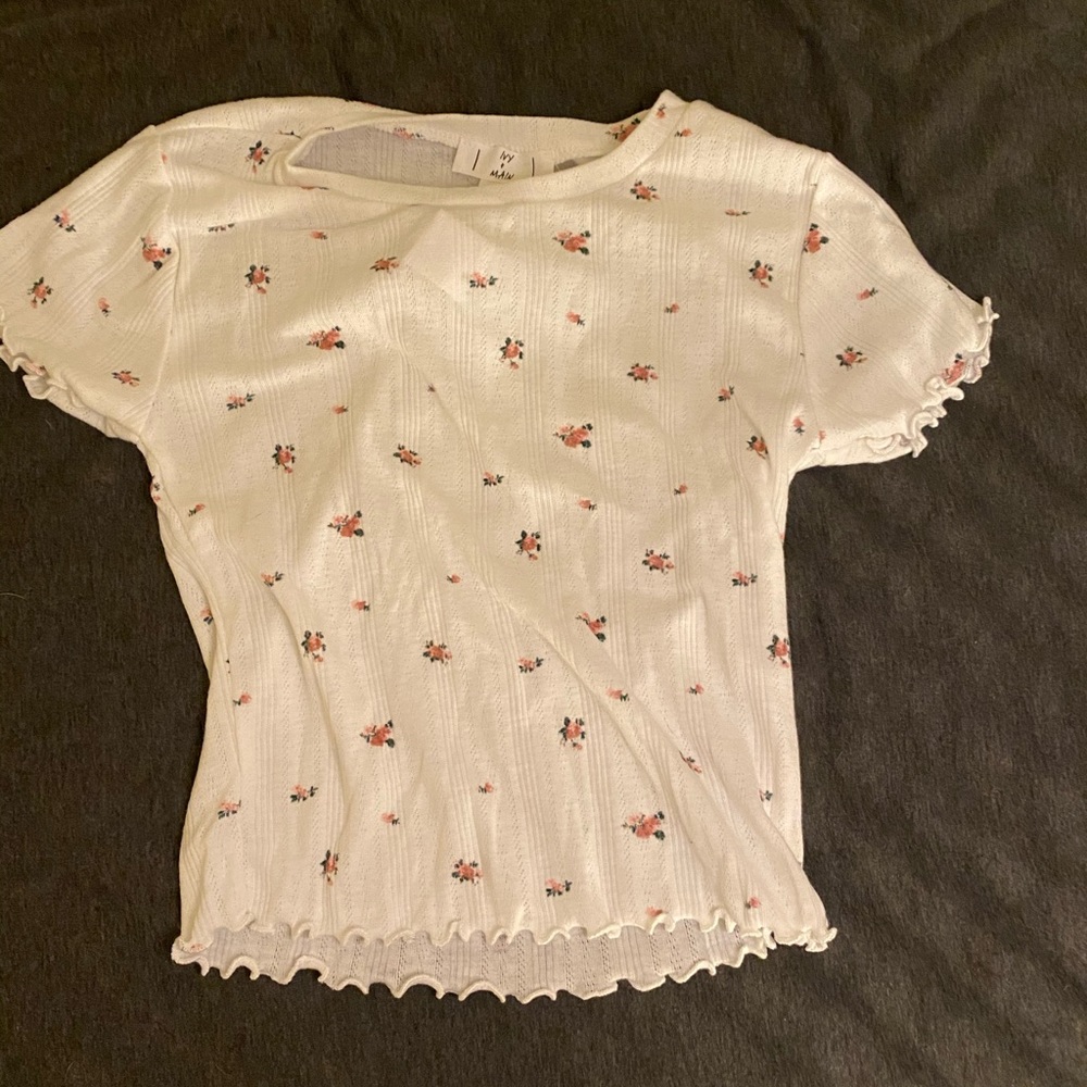 cropped tee
